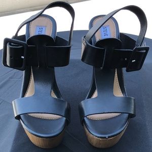 New Steve Madden Black "Belva" wedges size 6